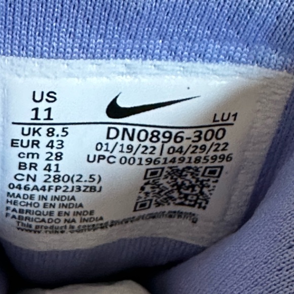 NWT. Women's Nike Air Max Bella TR 5 Size 11 - Picture 12 of 12